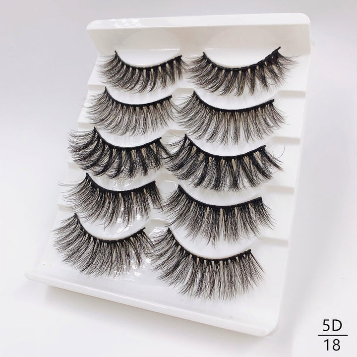 Fluffy Natural False Eyelashes 5D18